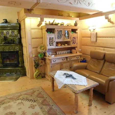 Kwiaty Tatr 住宿加早餐酒店 3*